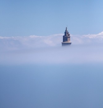 VibrationsCoaching:Tower above the clouds